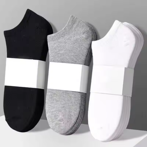 Smart Buyer: Avoid These Nike Sock Traps